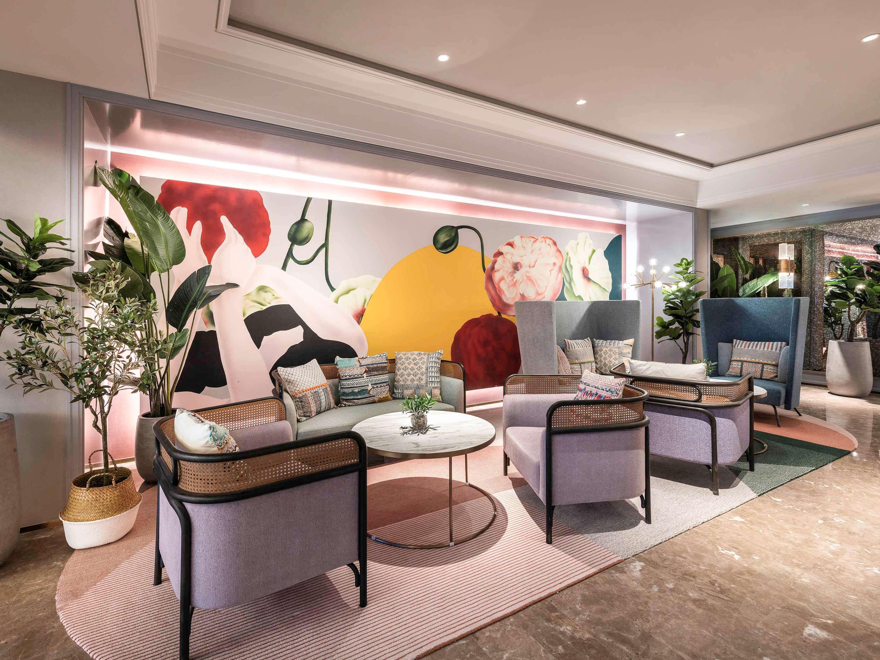 Mercure Chengdu Chunxi Exterior photo